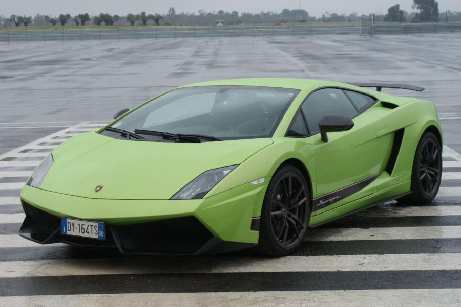  Lamborghini Gallardo LP570-4 Superleggera 2010 года  (фото 50 из 183)